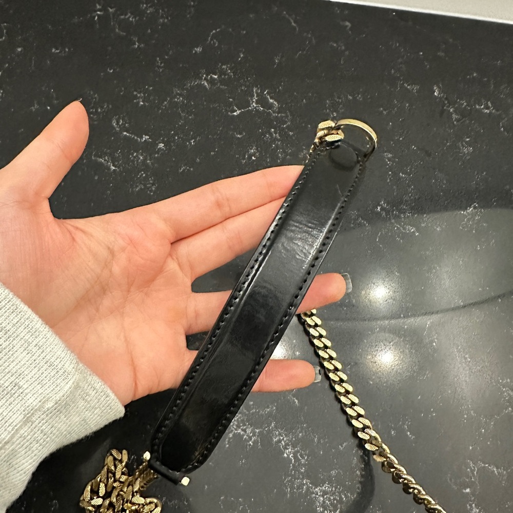 002. Authentic Versace Purse. - Picture 3 of 11